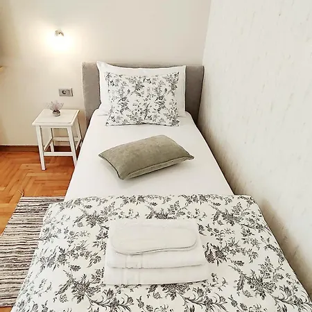 Gasthof Lavender - With Free Parking