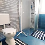 Lavender - With Free Parking بيت ضيافة بولا